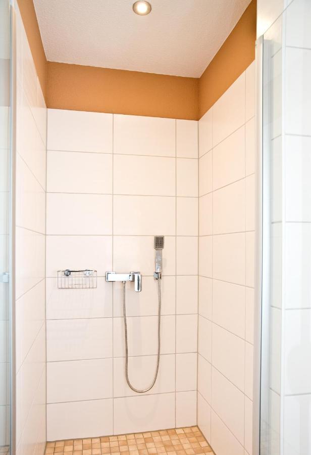 Ferienwohnung Familie Leinweber Waren  Esterno foto